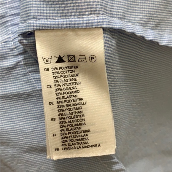 *2 shirts for $15* H&M short sleeved work shirt - Picture 4 of 4